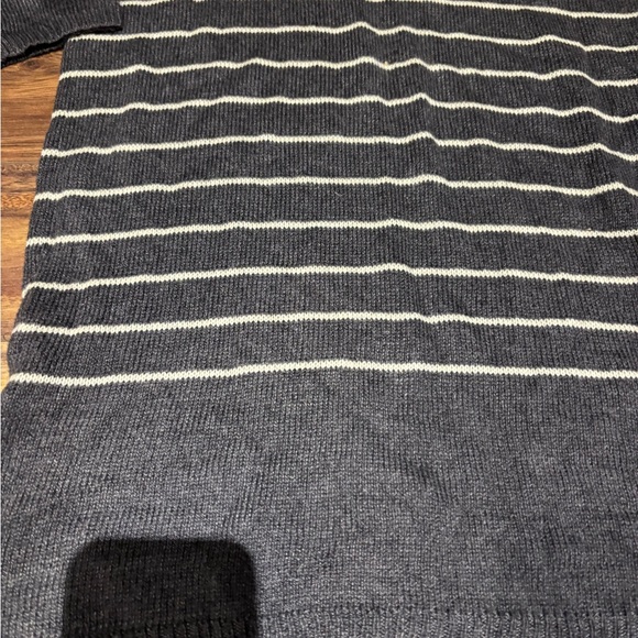 NWT sweater dress.  Size xs - Picture 2 of 5
